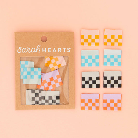 Checkerboard Falz-Etiketten von Sarah Hearts