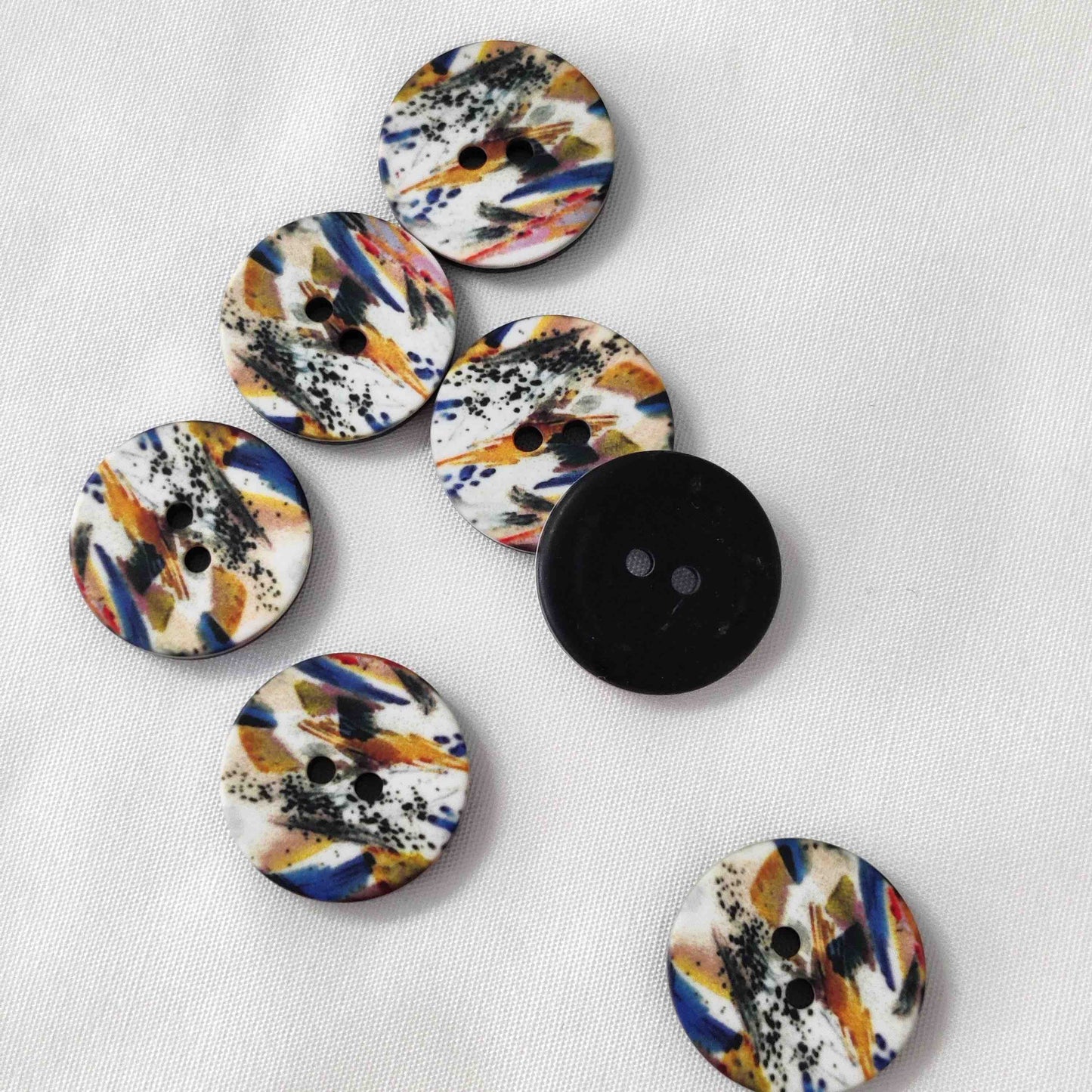 Knopf bunt 18 mm