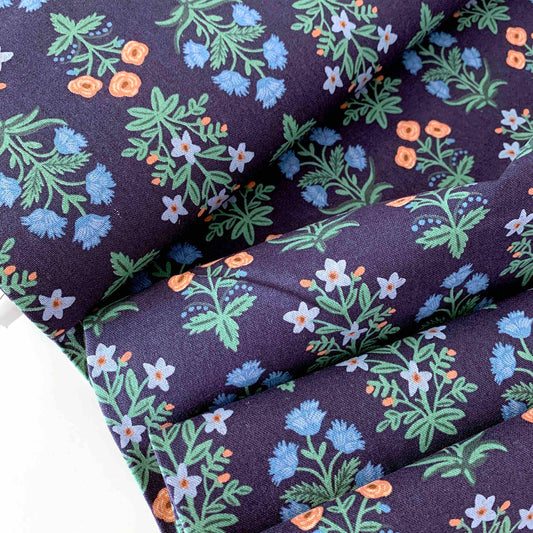 Camont Canvas Flowers Menagerie Mugal