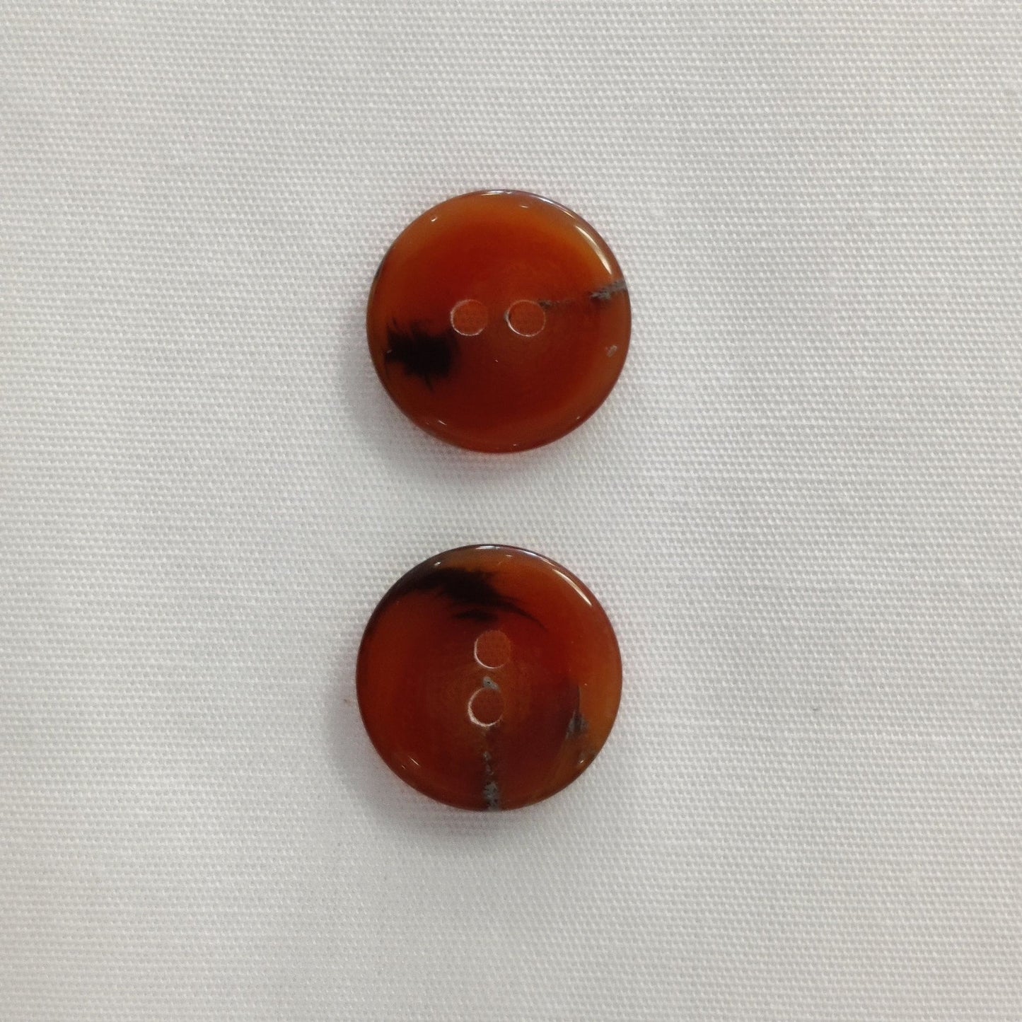 2-Loch Knopf abgerundet 13 mm rostbraun