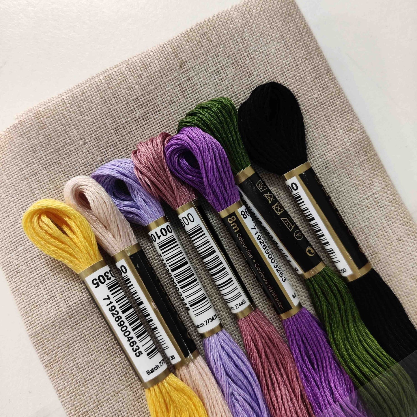 DIY-Stickset Frau mit Blumenstrauß