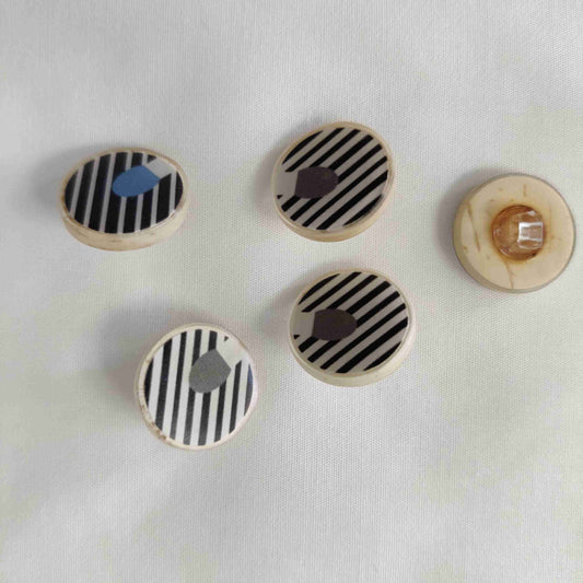 Knopf Streichholz JK