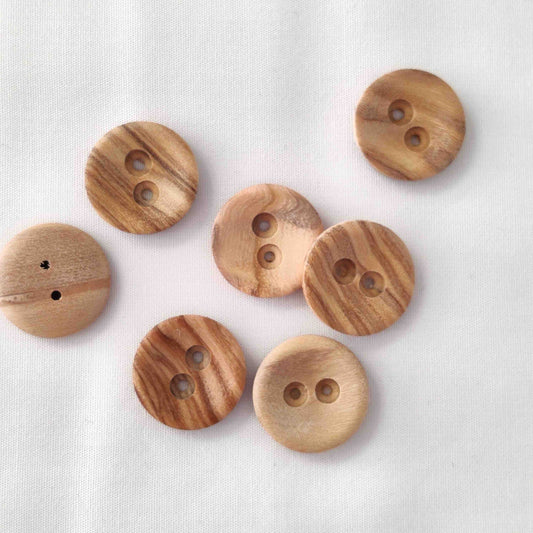 Olivenholzknopf 2-Loch 18mm