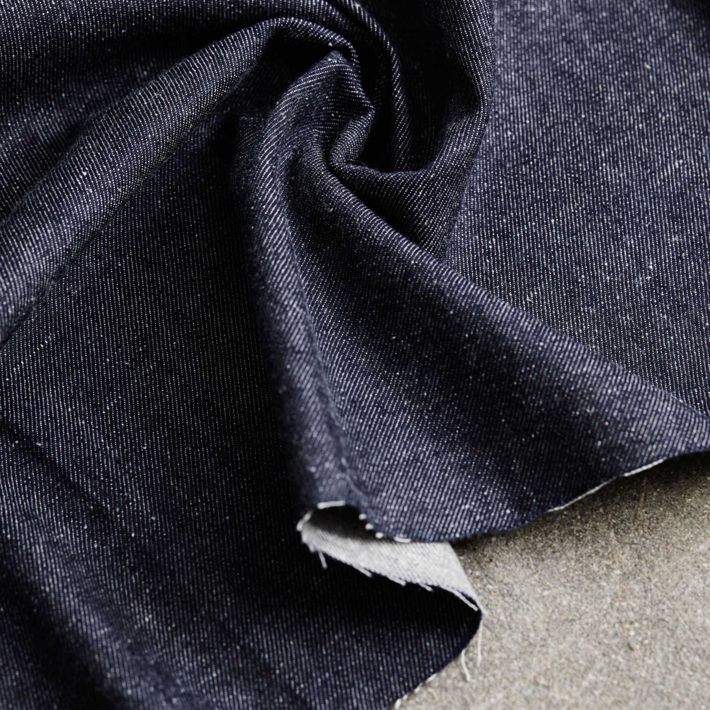 Organic Denim Fenna mind the MAKER