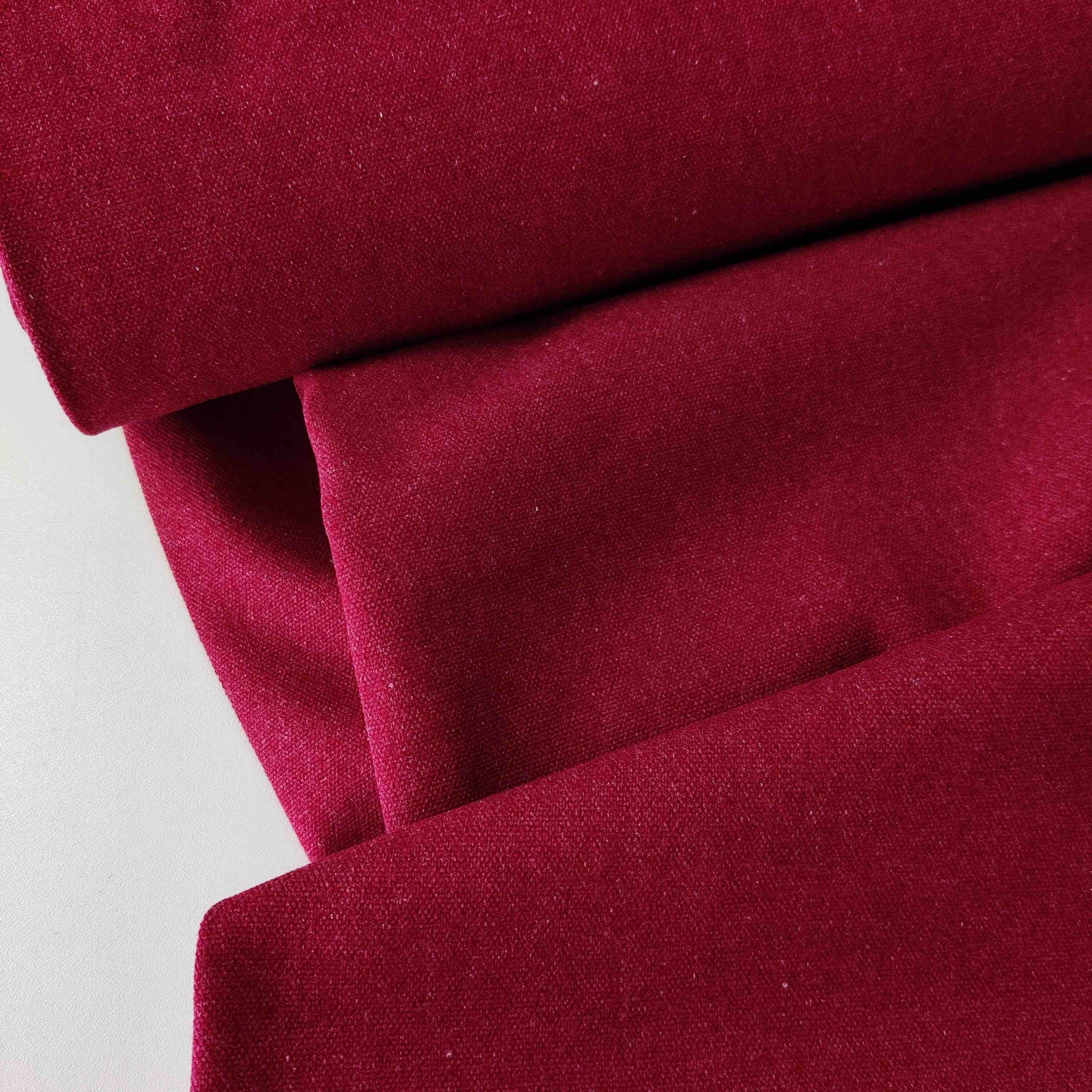 grob strukturierter Canvas Uni rot