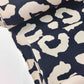 Canvasstoff mit Leoprint schwarz beige