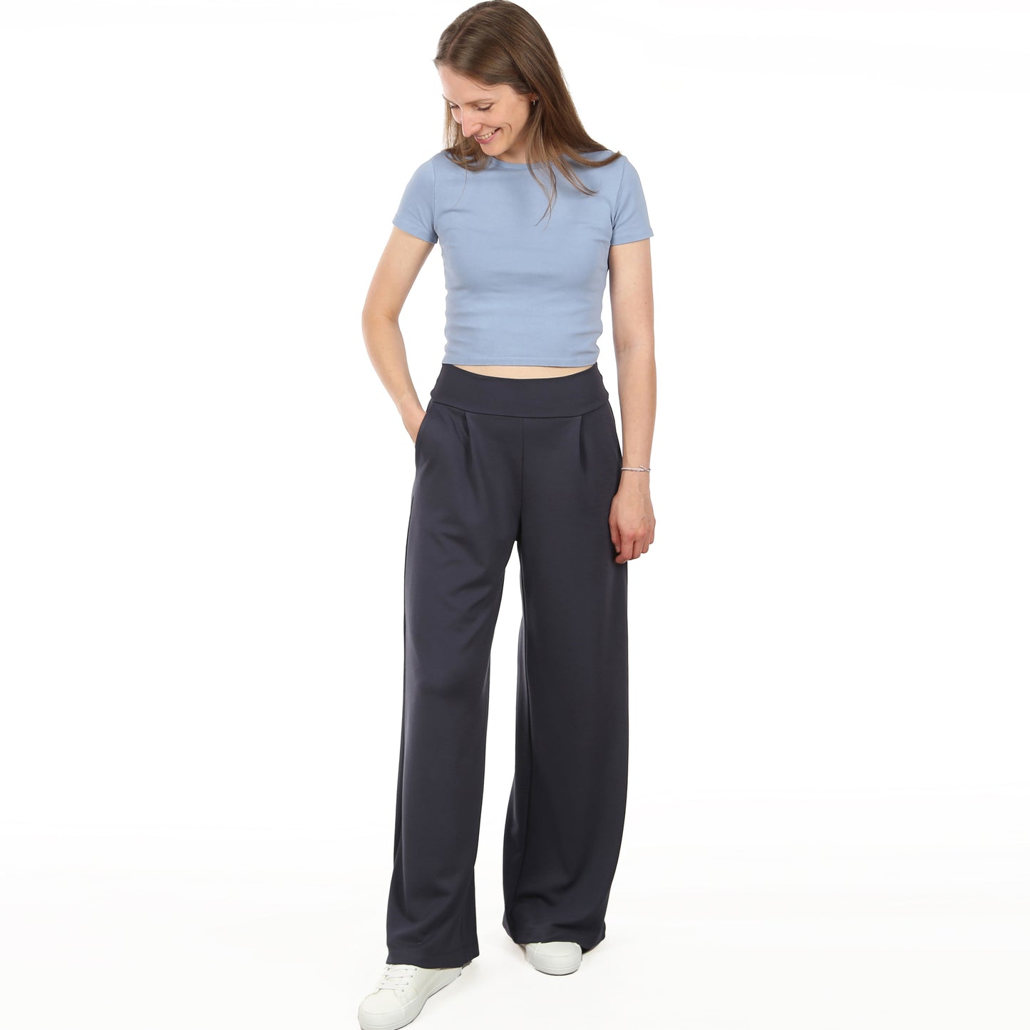 FRAU ADA Hose | Papierschnitt