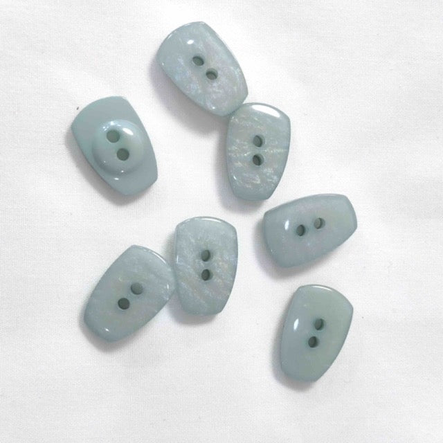 Eckiger 2-Loch Knopf von VENO in Mint, 23 mm, Polyester mit perlmuttartigem Schimmer