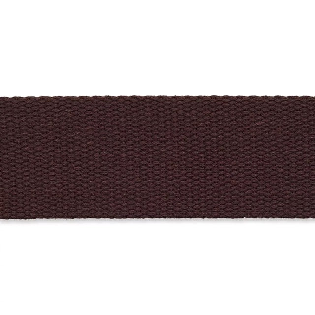 Dunkelbraunes Baumwoll-Taschengurtband 30 mm breit mit stabiler Webstruktur für schmale Schulterriemen.