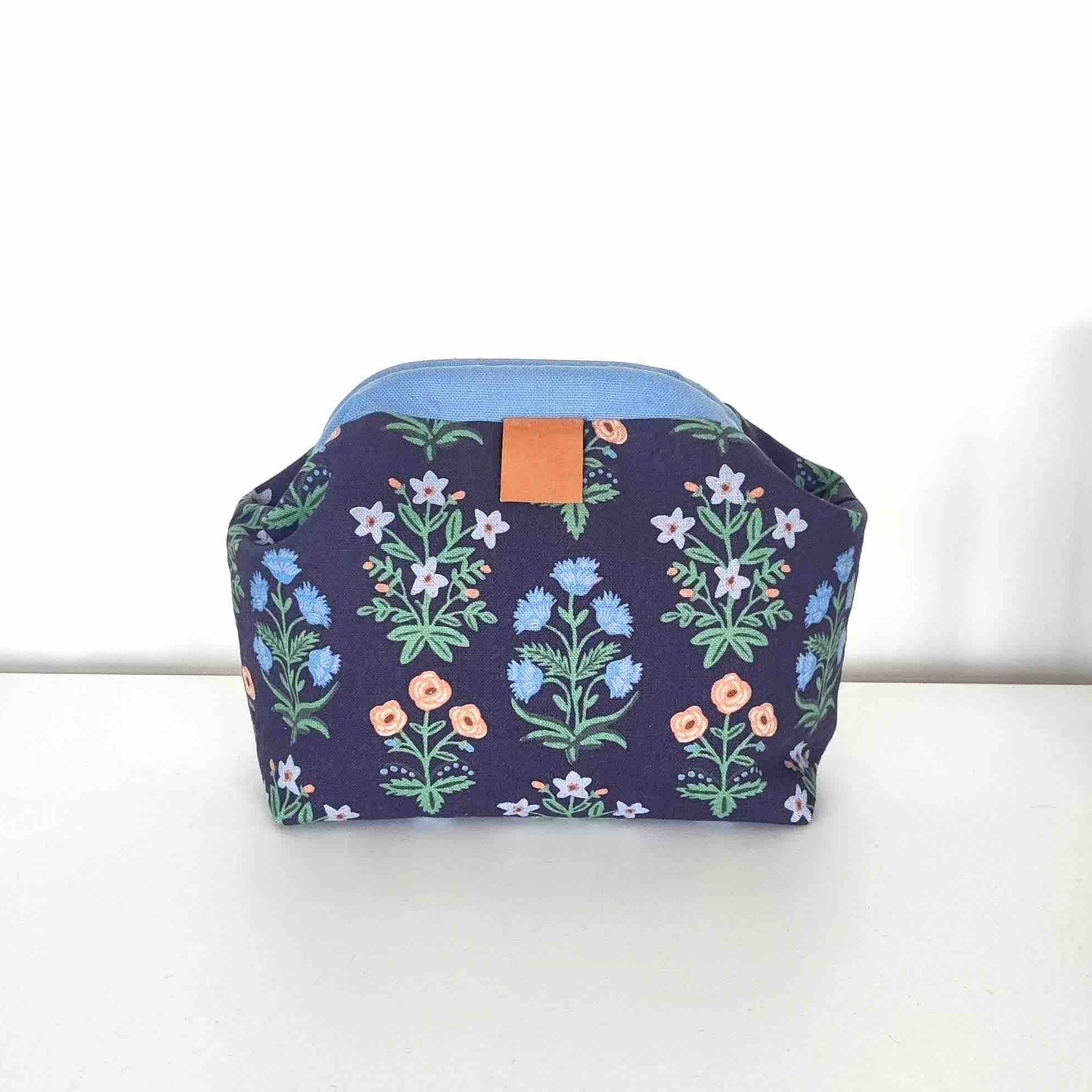 Nähset für eine kleine Tasche mit Arztkoffer-Verschluss