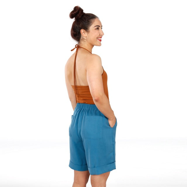 Papierschnittmuster für eine kurze Hose für Damen in XS-XXL