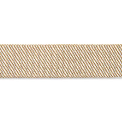 Prym Taschengurtband 40 mm mit einfarbiger Seite und fein quer gestreifter Rückseite in Beige-Weiß.
