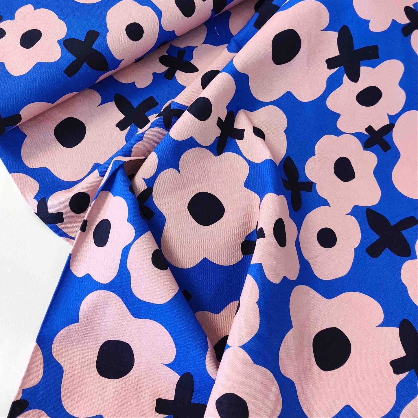 Canvas Blumenstoff blau rosa schwarz
