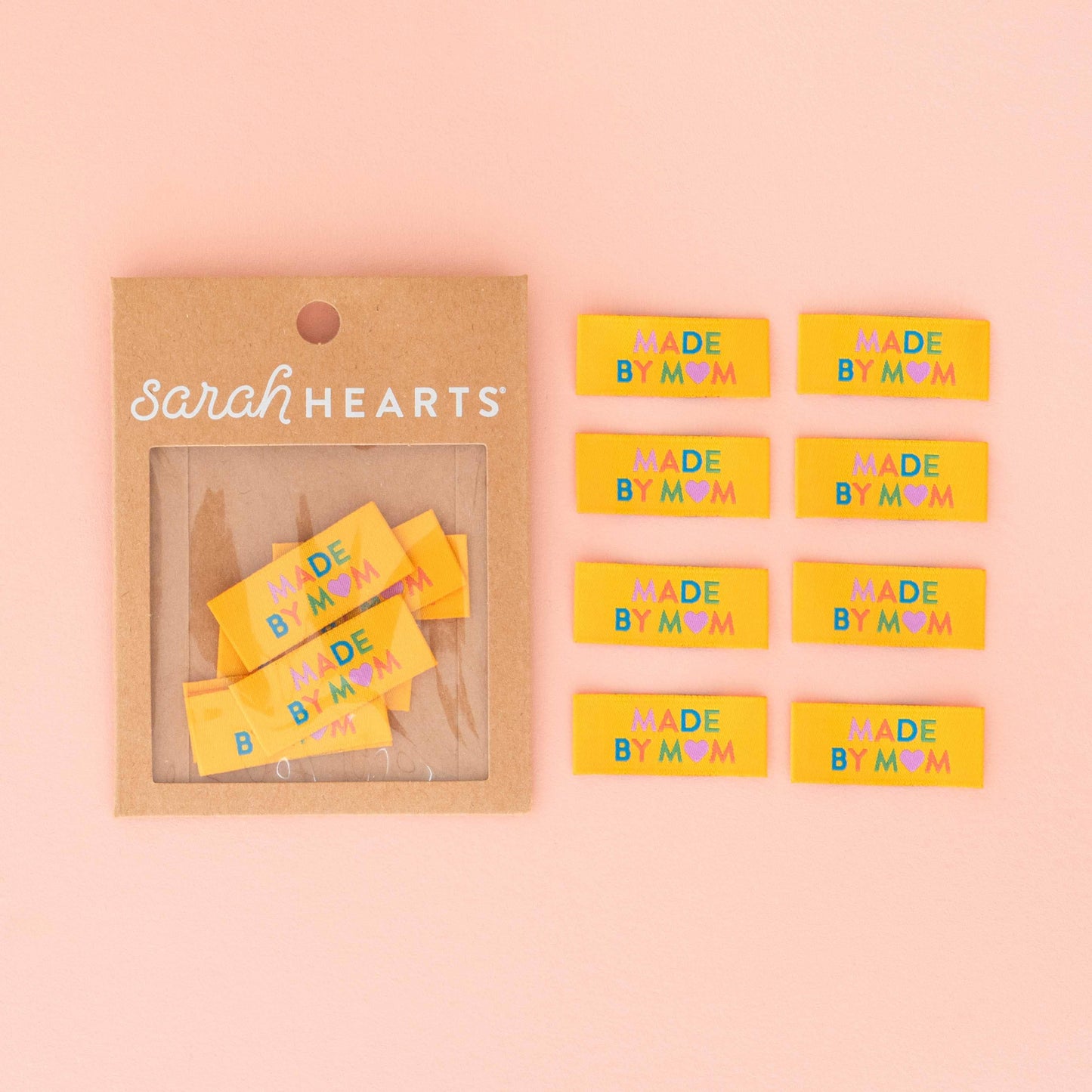 „Made by Mom“ Kleideretiketten von Sarah Hearts