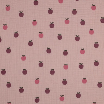 Musselin-Stoff in Rosa mit Allover-Apfelmuster in Rosa und Bordeaux, weiche Baumwoll-Doppelgaze, Öko-Tex 100, 135cm breit.
