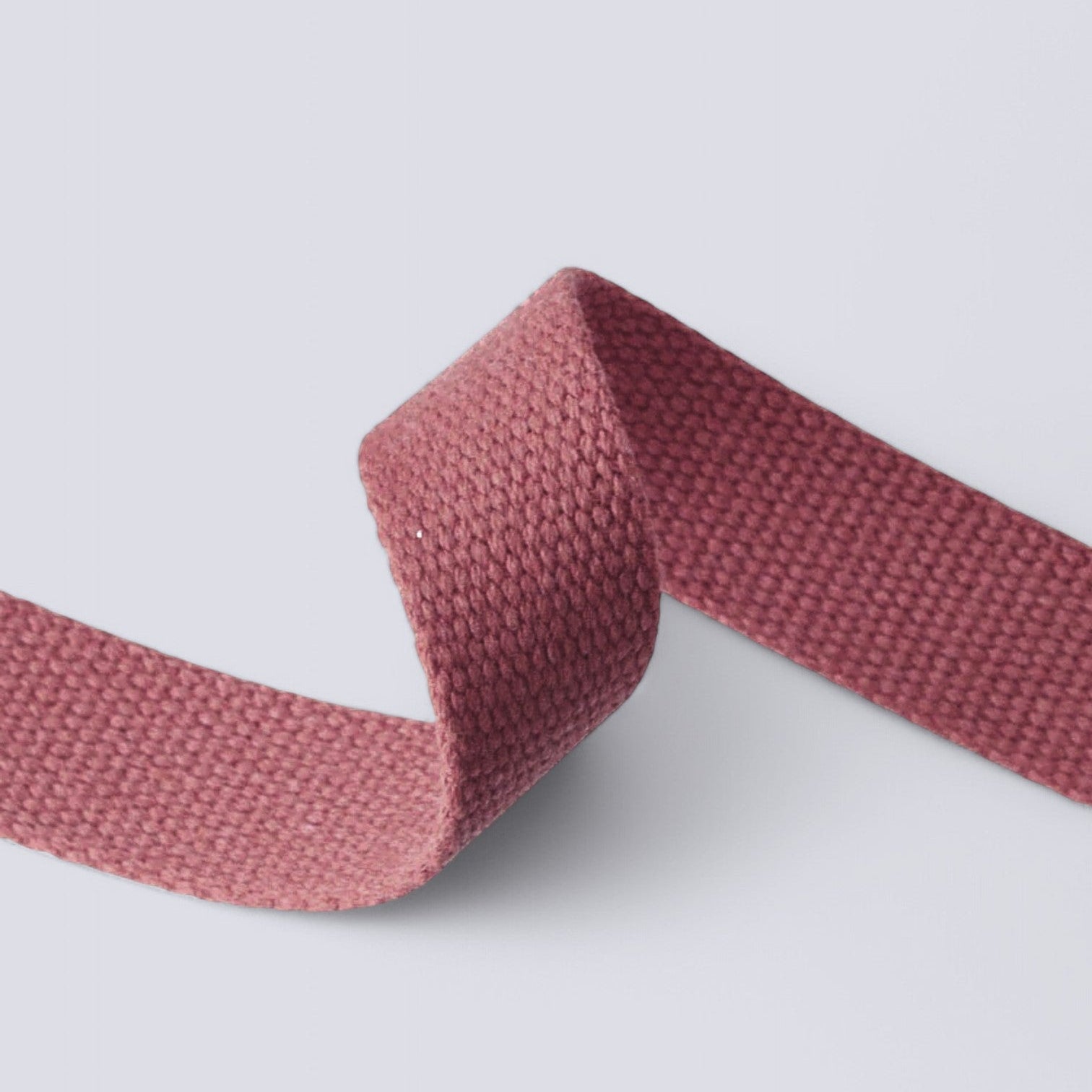 Gurtband Mind the Maker, 25 mm breit, Farbe rosewood