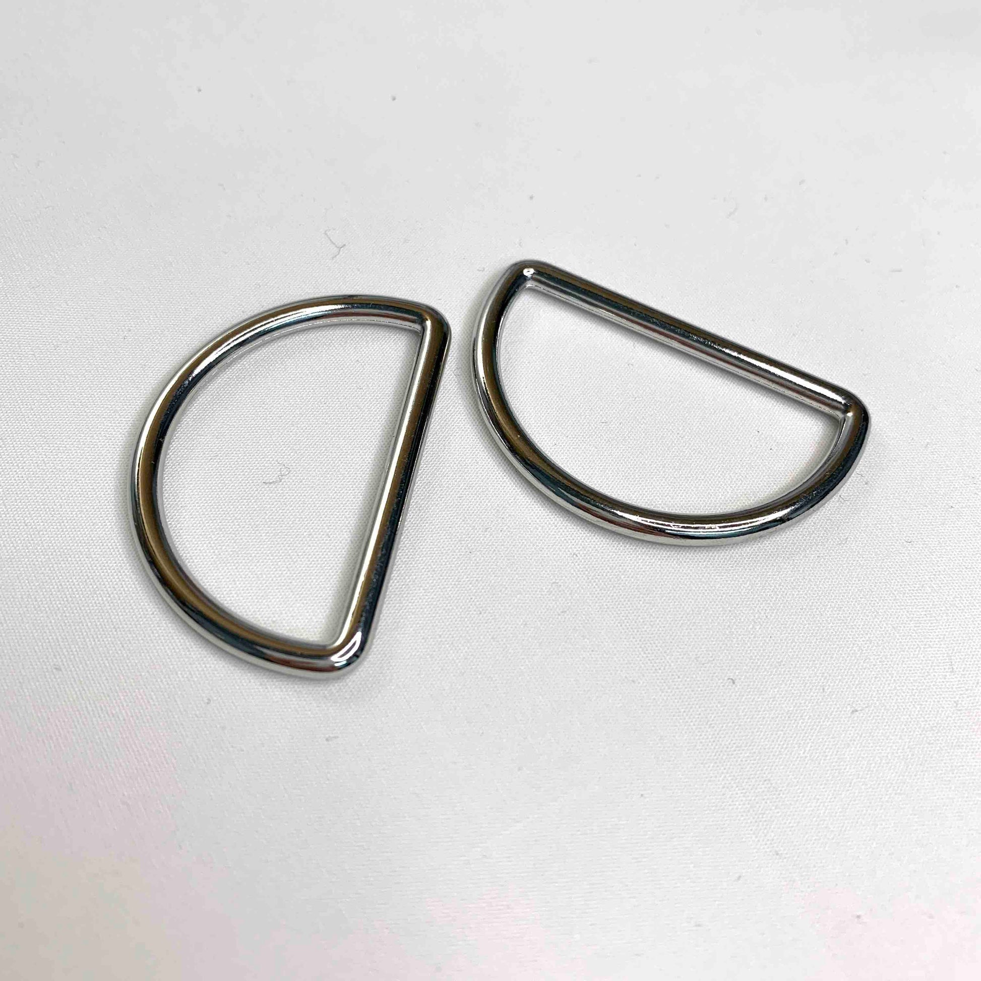 D-Ring 40 mm silber