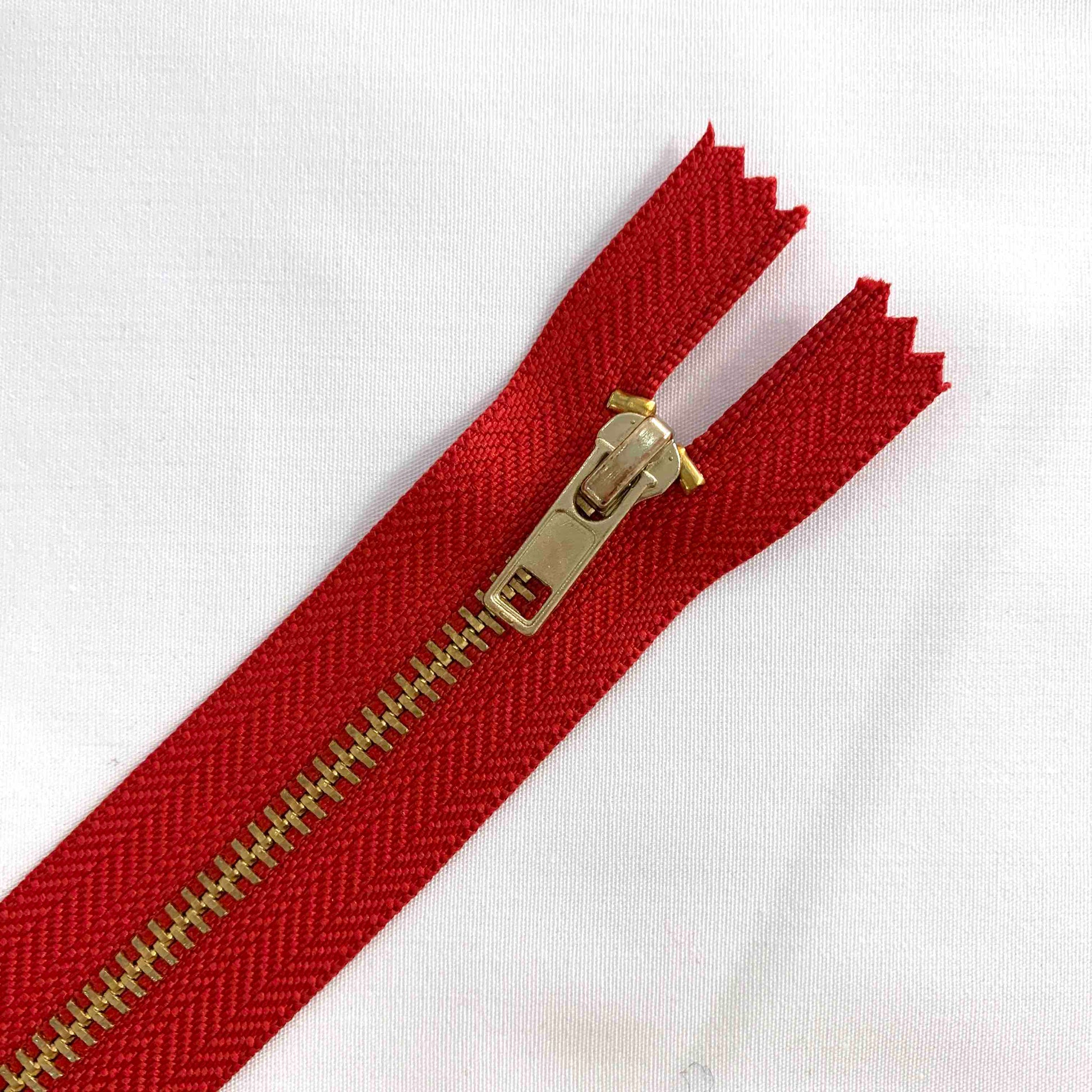 14 cm Reißverschluss metall messing rot