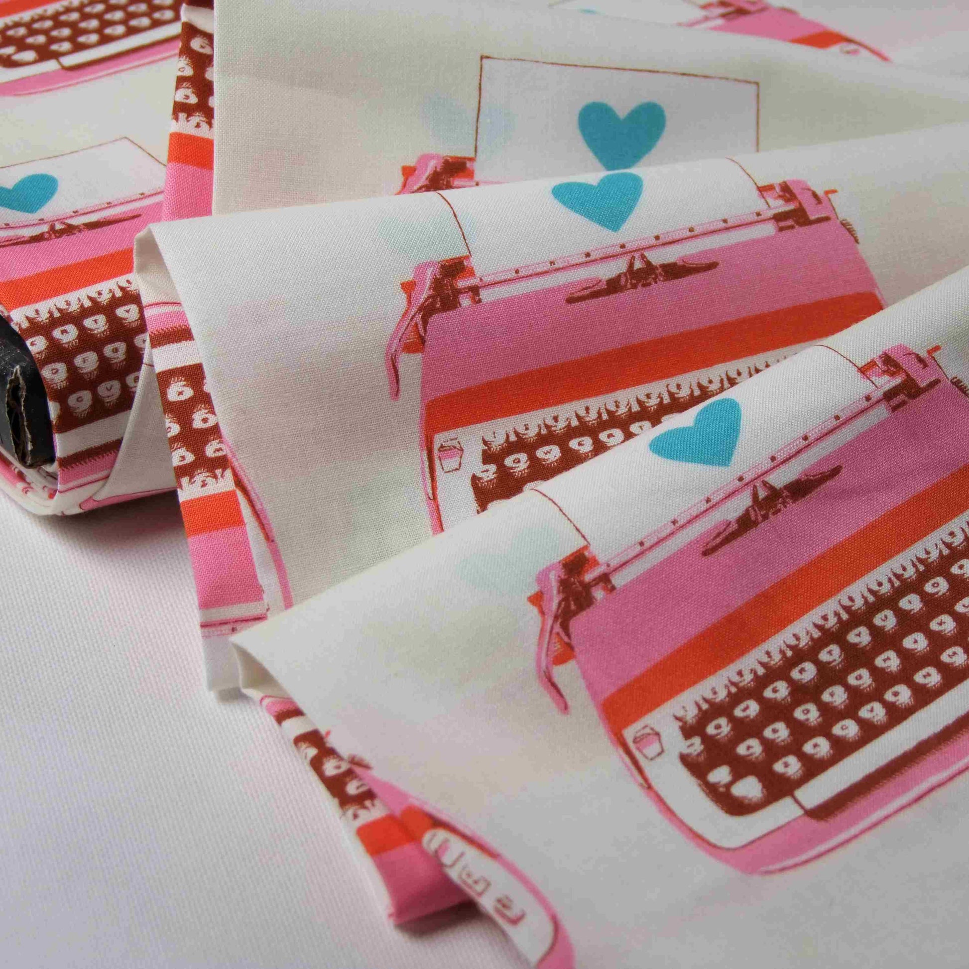 Ruby Star Society Stoff mit Schreibmaschinen Melody Miller 
