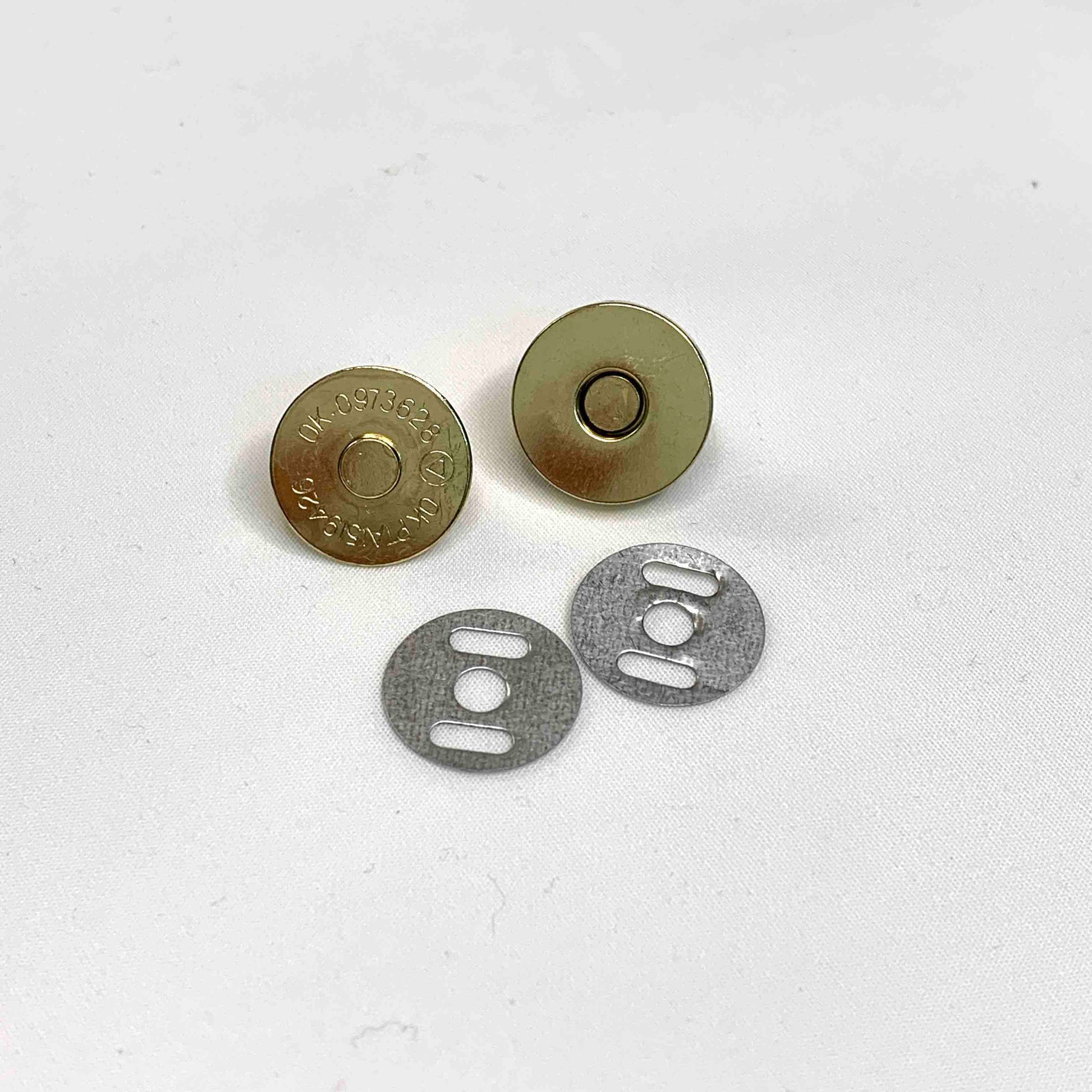 Magnetknopf 18 mm messing / goldfarben