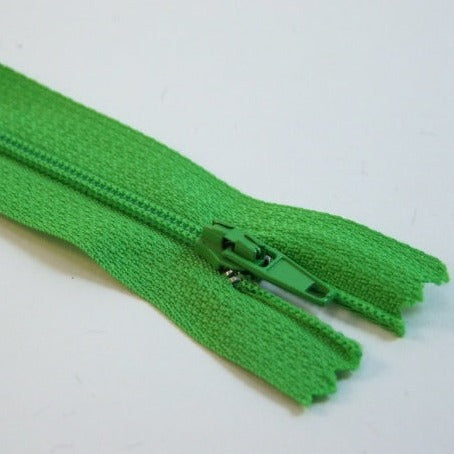 Reißverschluss 20 cm grün
